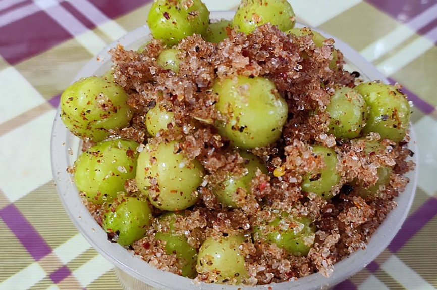Achcharu (Spicy Pickled Fruit)